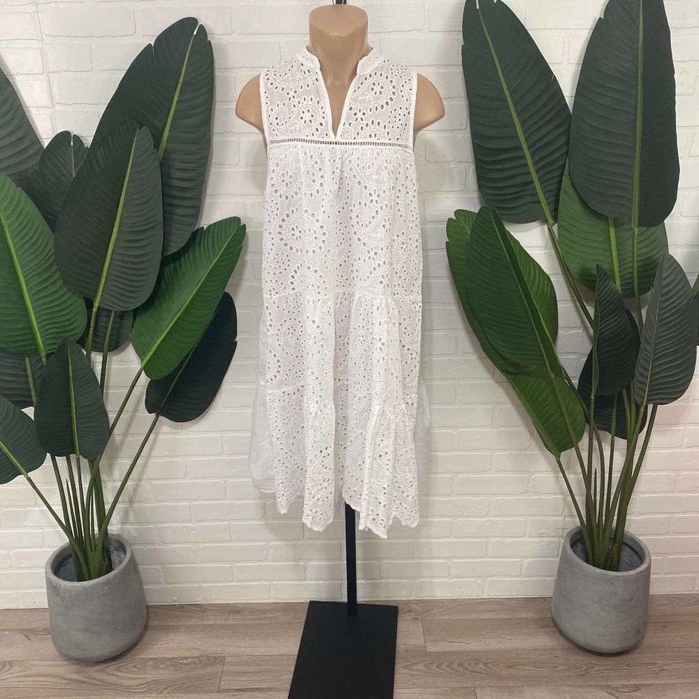 White cotton eyelit lace smock swing dress
